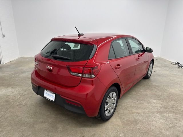 Used 2023 Currant Red Kia S image 5