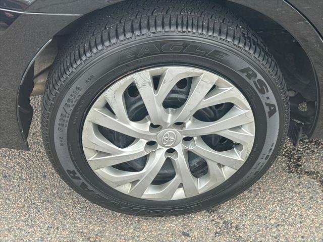 2017 Toyota Corolla LE - Photo 40