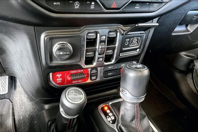Used 2021 Green Jeep Unlimited Rubicon image 24