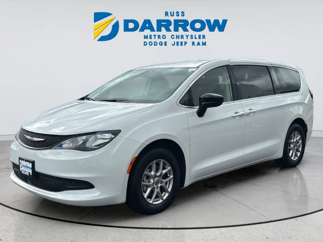 2024 Chrysler Voyager LX