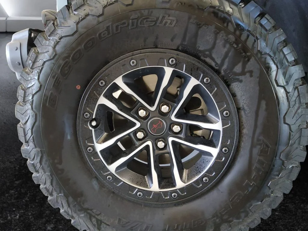 Used 2024 Gray Jeep Rubicon X image 27