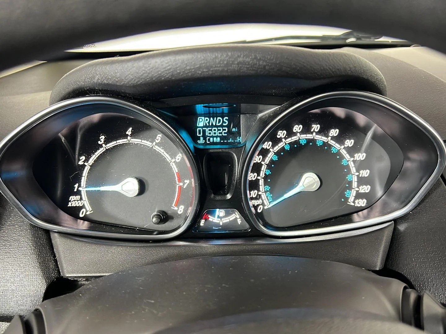 Used 2019 Shadow Black Ford SE image 14