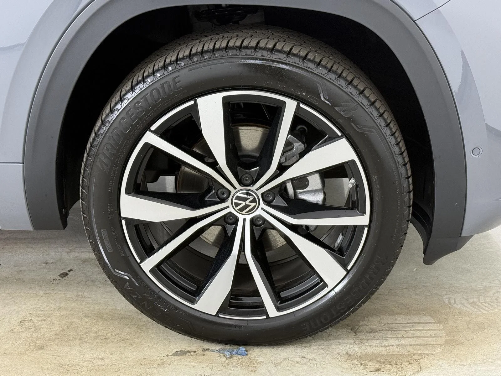 New 2026 Pure Gray Volkswagen 2.0T SEL Premium R-Line image 13