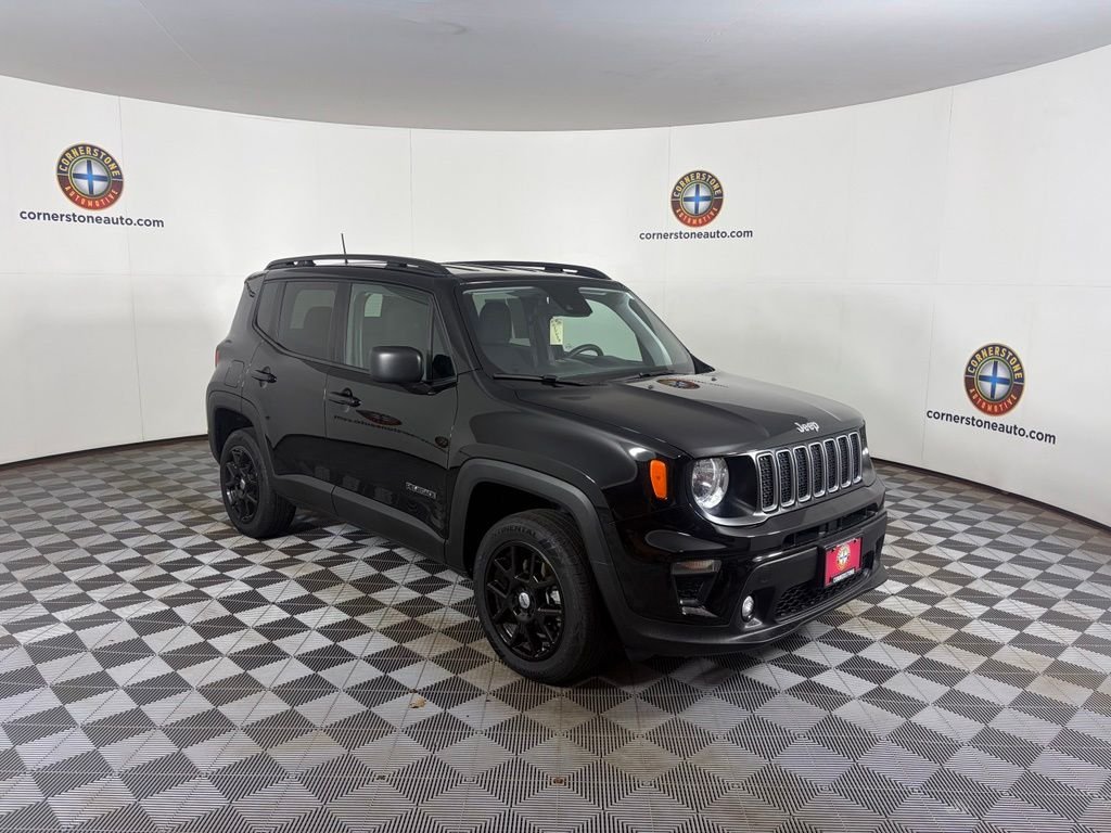 Used 2022 Black Jeep Latitude image 16
