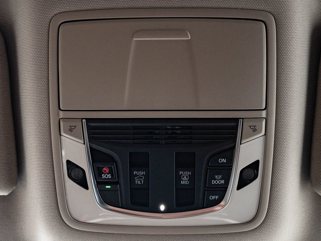 New 2026 Liquid Carbon Metallic Acura Technology Package image 40
