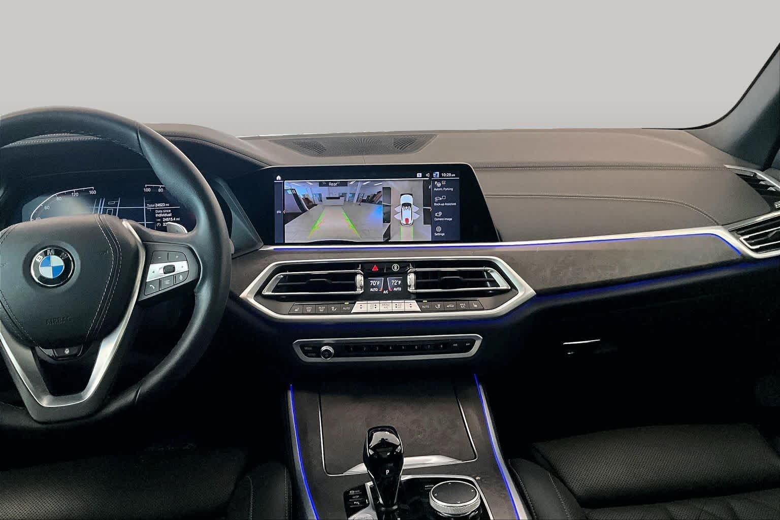 Used 2023 Alpine White BMW sDrive40i image 6