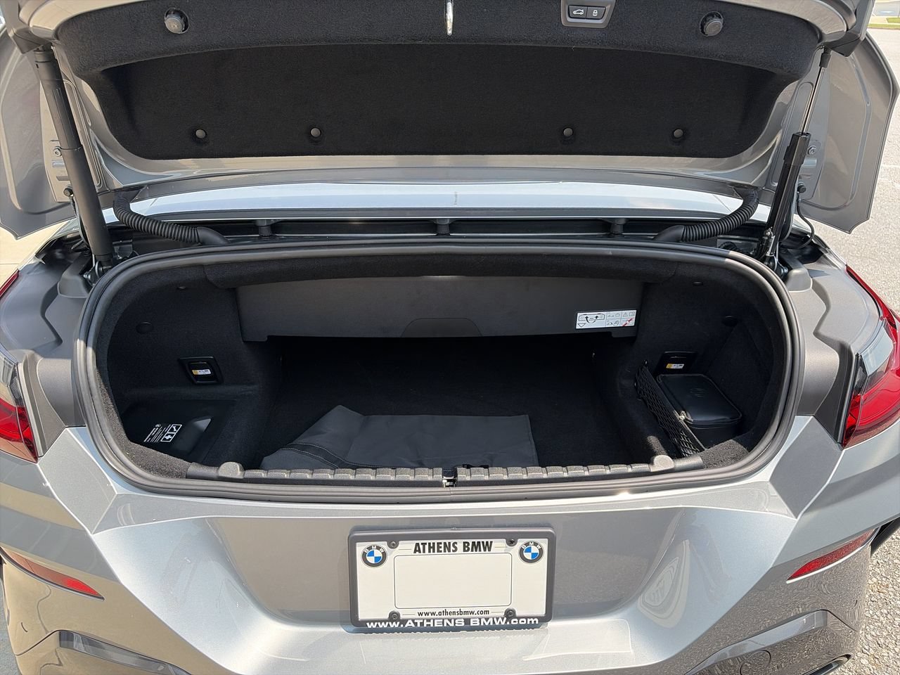 Used 2025 Skyscraper Grey Metallic BMW M850i xDrive image 33