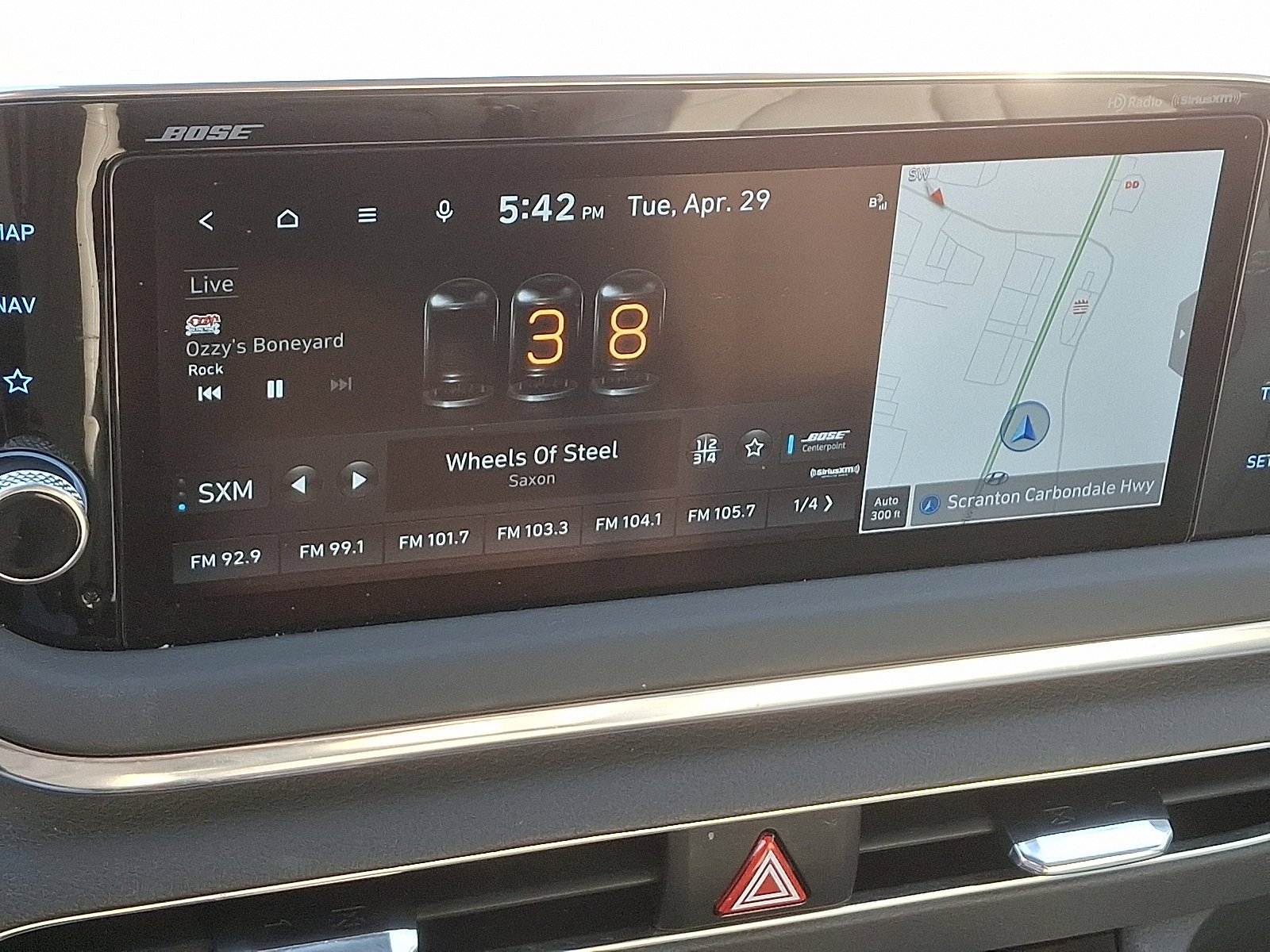2022 Hyundai Sonata Hybrid Limited - Photo 18