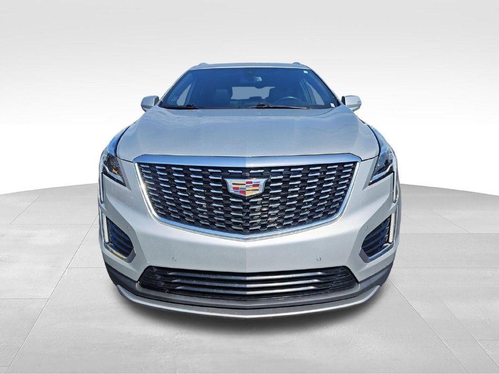 Used 2020 Silver Cadillac Premium Luxury image 9