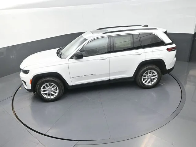 New 2026 Bright White Clearcoat Jeep Laredo X image 14