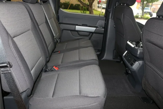 New 2026 Antimatter Blue Metallic Ford XLT image 47