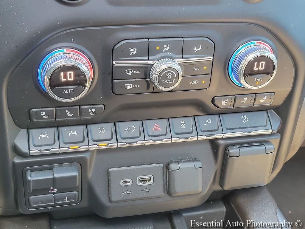 Used 2019 Red Quartz GMC SLT image 13