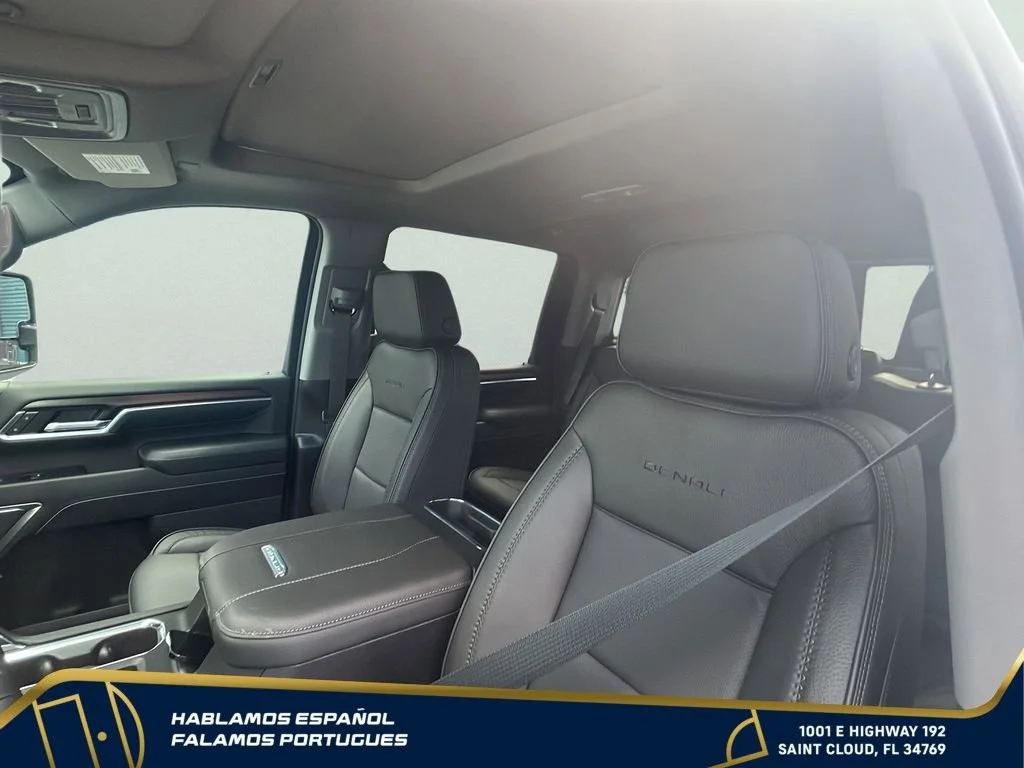 New 2026 Summit White GMC Denali DRW image 33