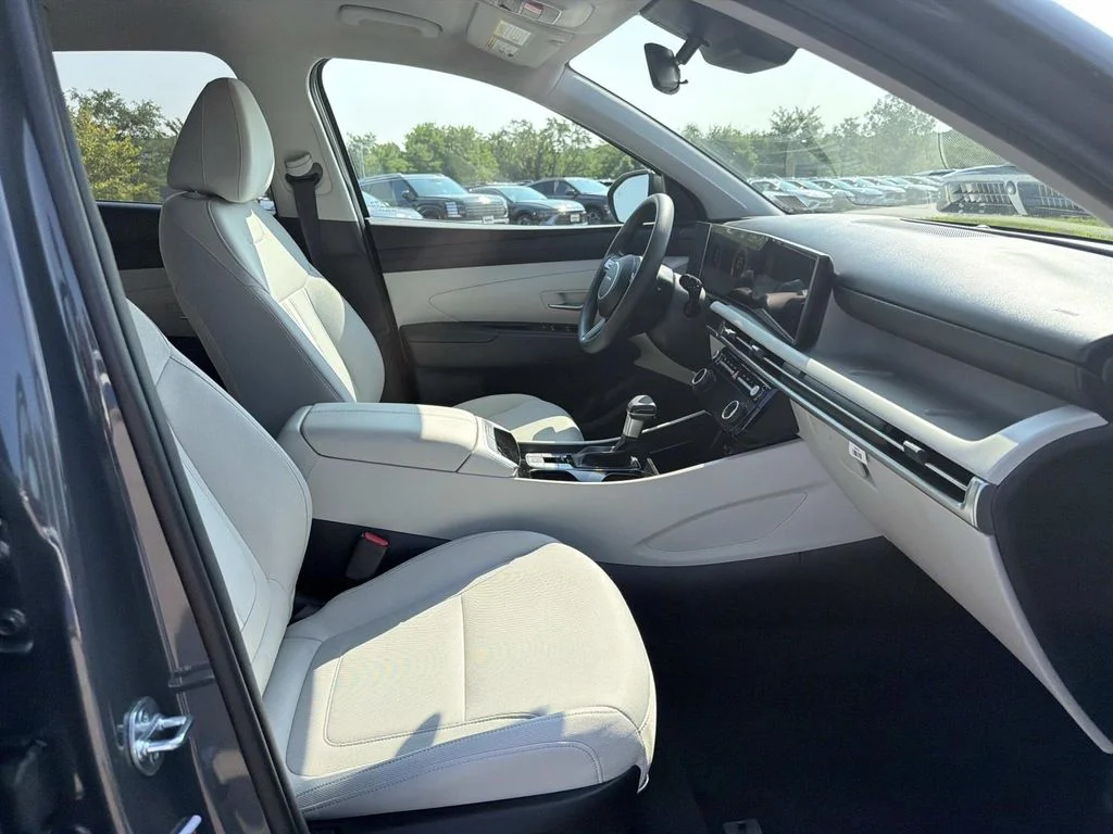 Used 2026 Gray Hyundai SEL image 28