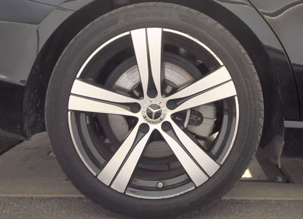 Used 2025 Black Mercedes-Benz C 300 image 9