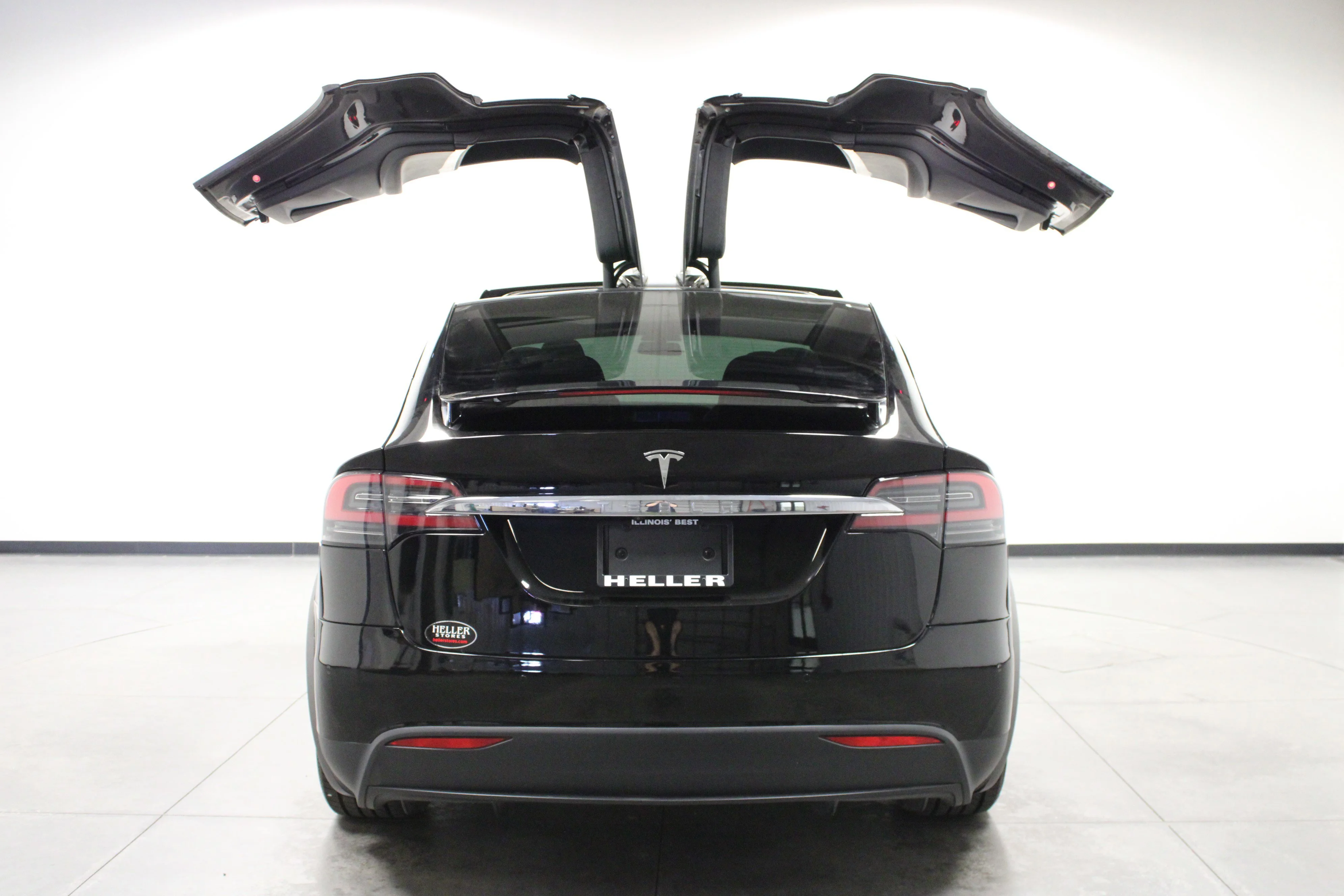 Used 2019 Black Tesla Performance image 17