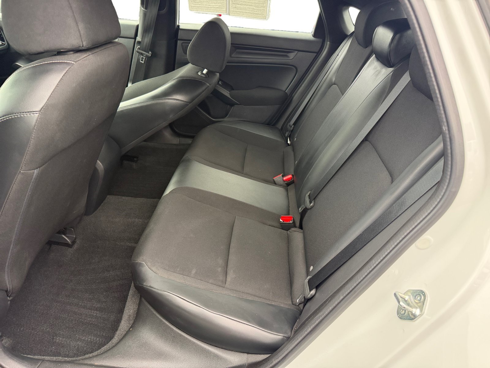Used 2022 Platinum White Pearl Honda Sport image 16