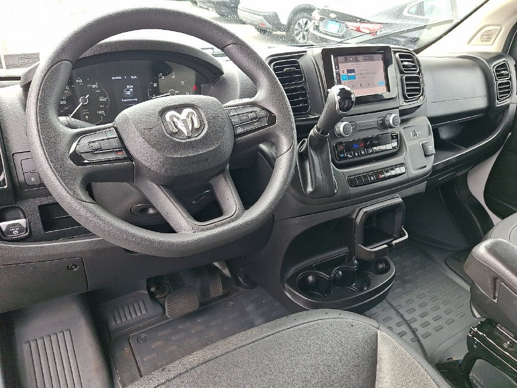 Used 2025 White Ram Base image 11
