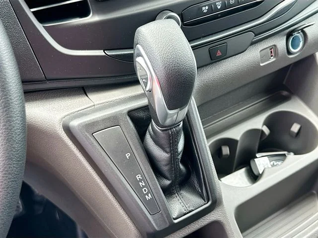 New 2026 Oxford White Ford Base image 11