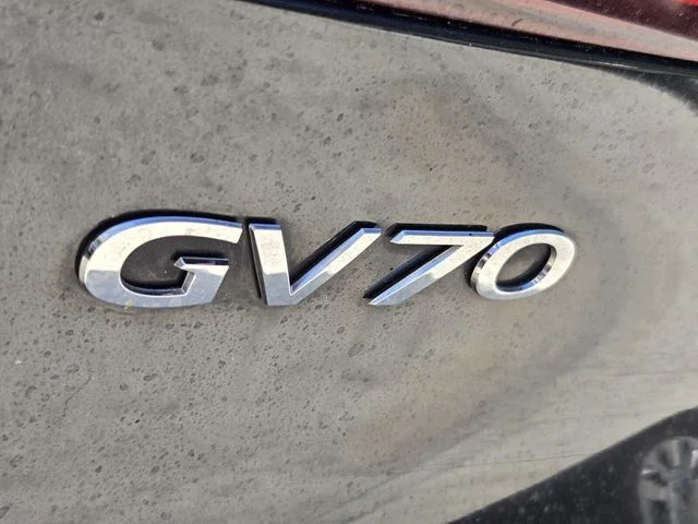 Used 2023 Black Genesis 2.5T image 9
