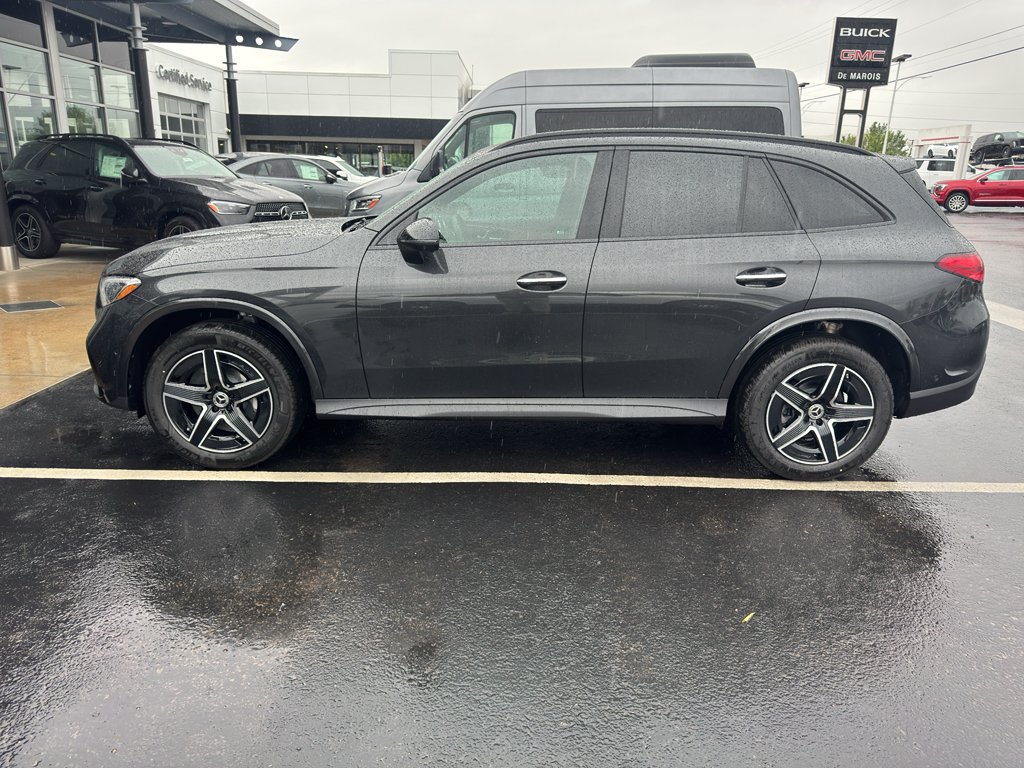 2026 Mercedes-Benz GLC Base