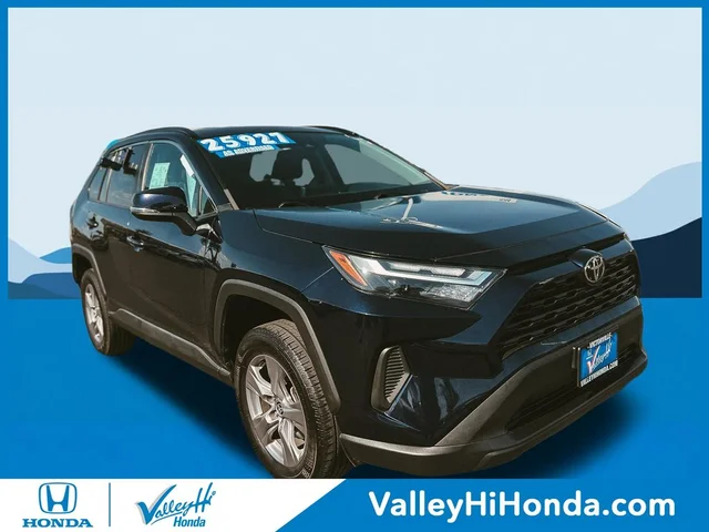 2022 Toyota RAV4 XLE
