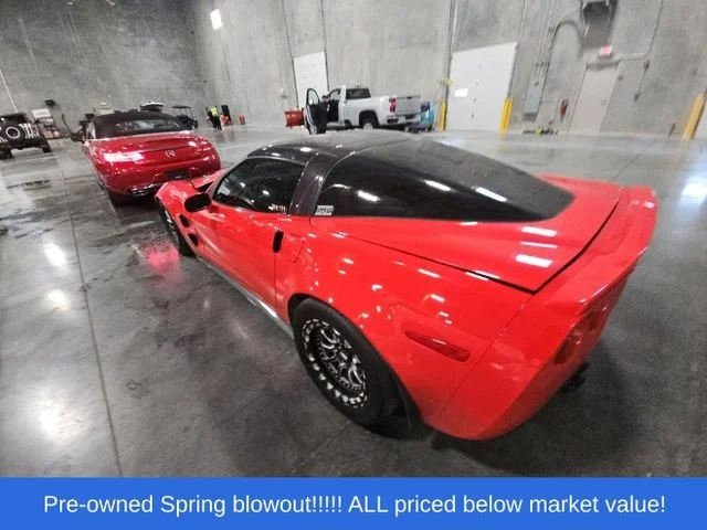 Used 2010 Red Chevrolet ZR1 image 4