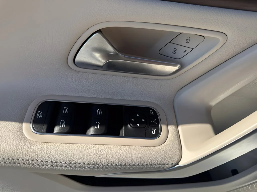 Used 2023 White Mercedes-Benz CLA 250 image 23