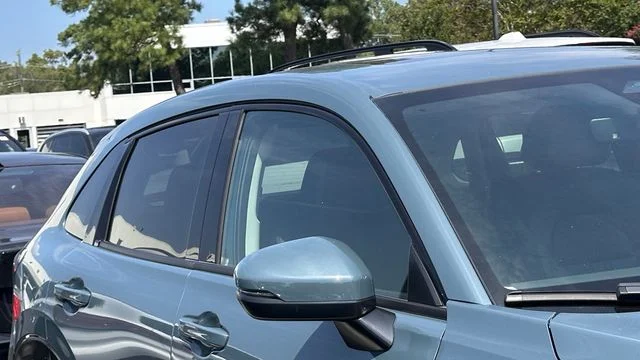 Used 2025 Green Honda EX-L image 3