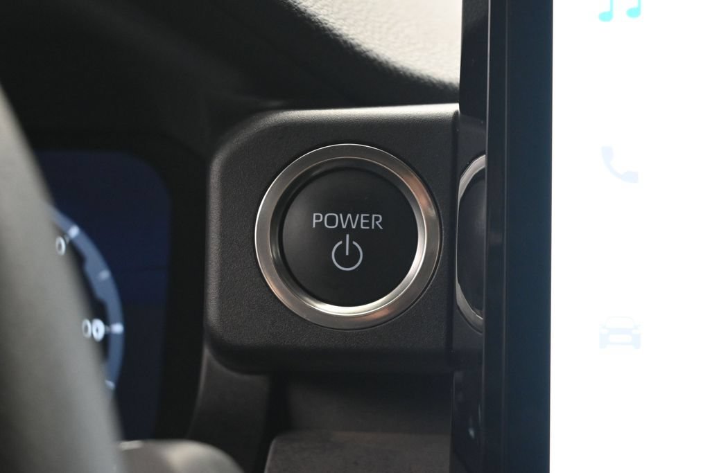 Used 2025 White Toyota Trailhunter image 13