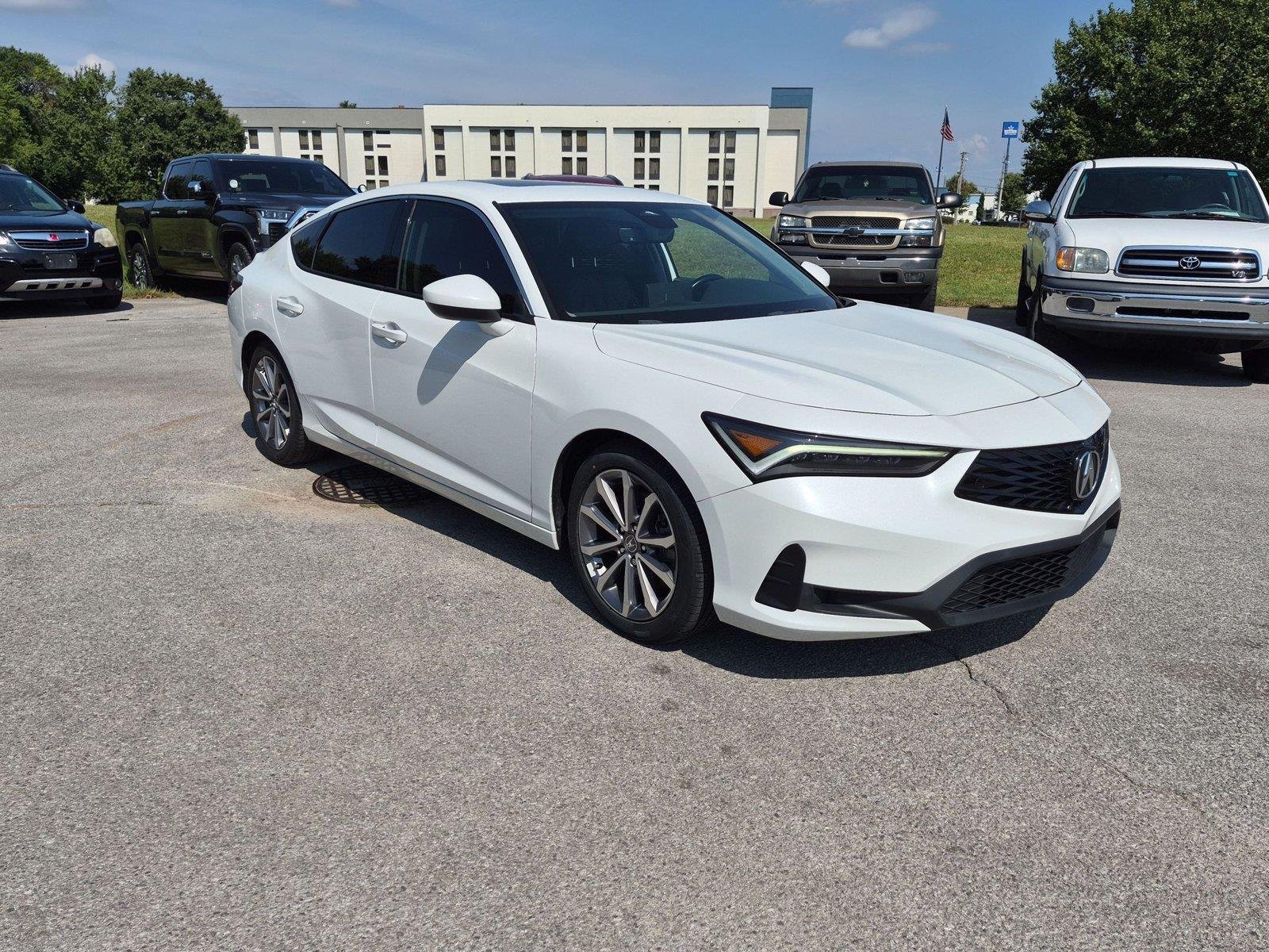Used 2024 Platinum White Pearl Acura BASE image 7