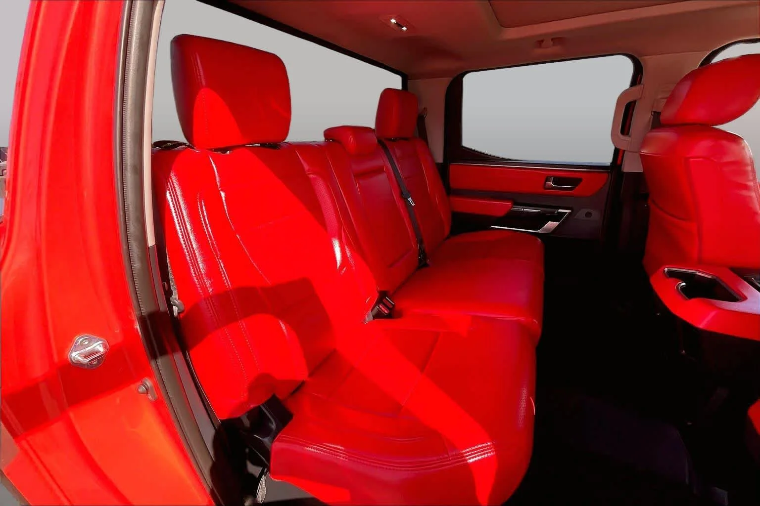 Used 2024 Solar Octane Toyota Limited image 19