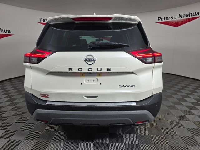 Used 2023 Pearl White Nissan SV image 28