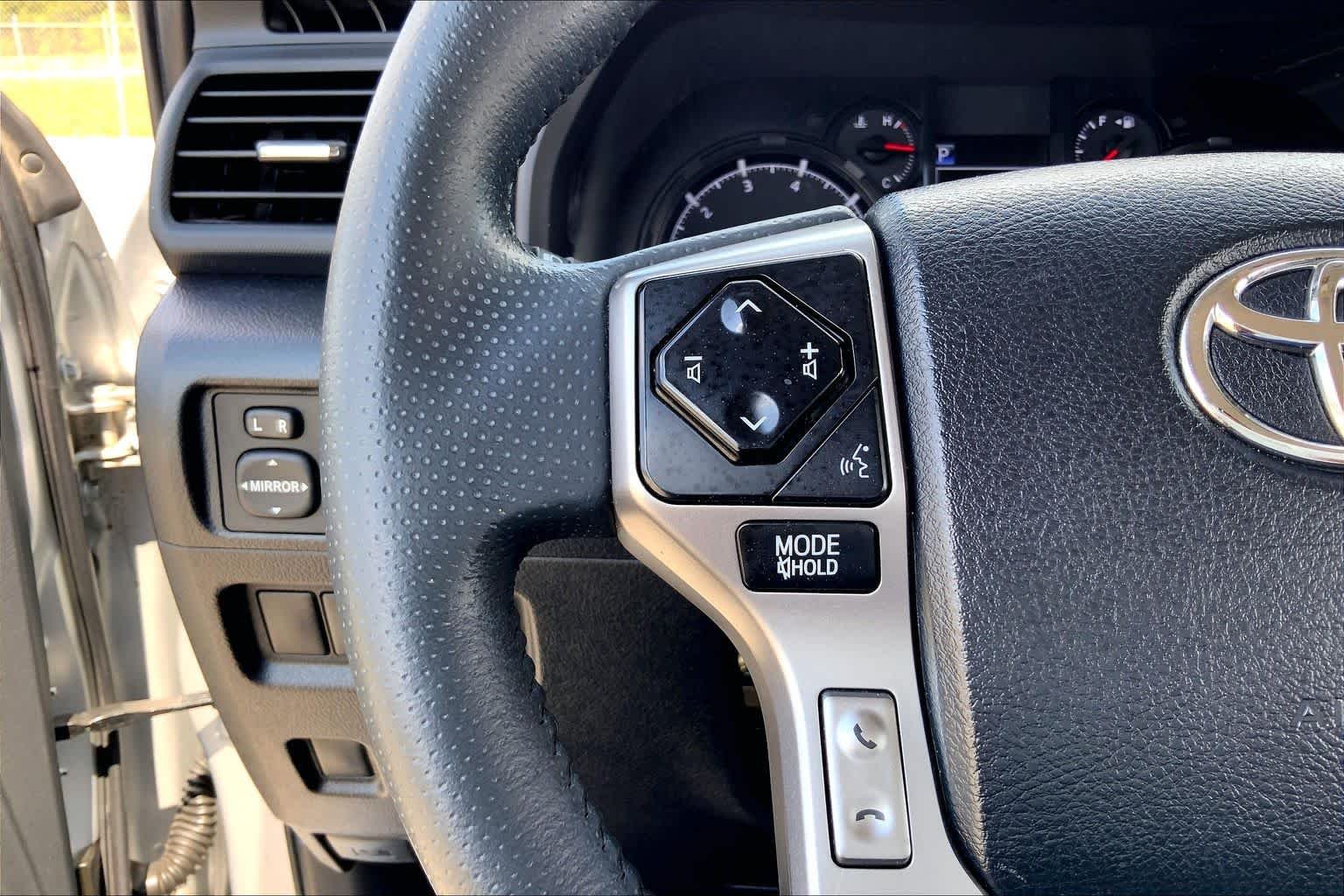 Used 2024 Classic Silver Metallic Toyota SR5 image 23