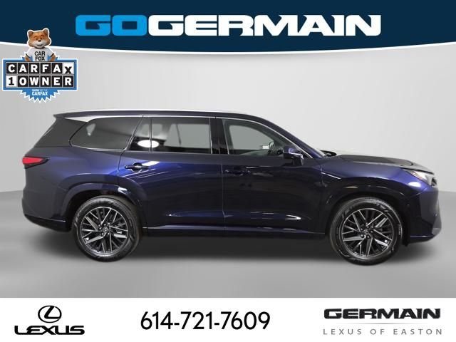 Used 2025  Lexus 350 Luxury image 6