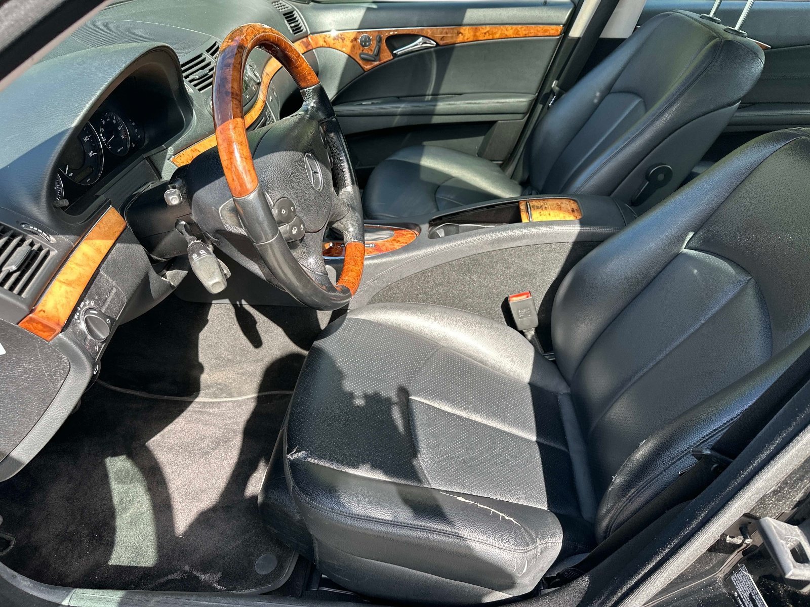 Used 2008 Black Mercedes-Benz E 350 image 18
