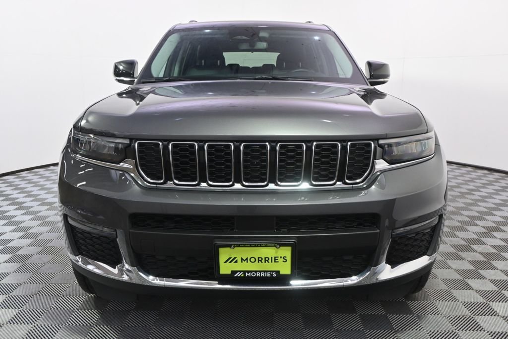 Used 2022 Gray Metallic Jeep Limited image 10