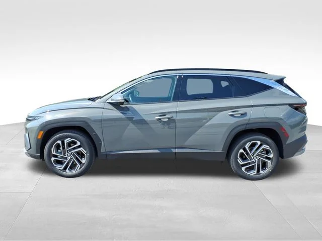 Used 2025 Gray Hyundai Limited image 7