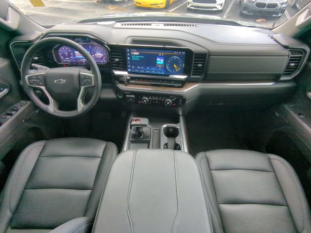 Used 2025 Gray Chevrolet RST image 18