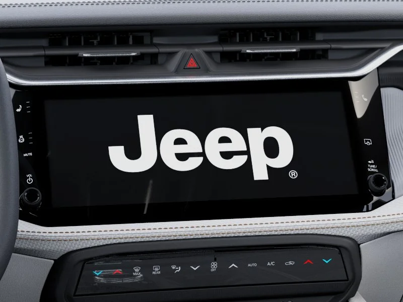 New 2026 Silver Zynith Clear-Coat Exterior Paint Jeep Limited image 41