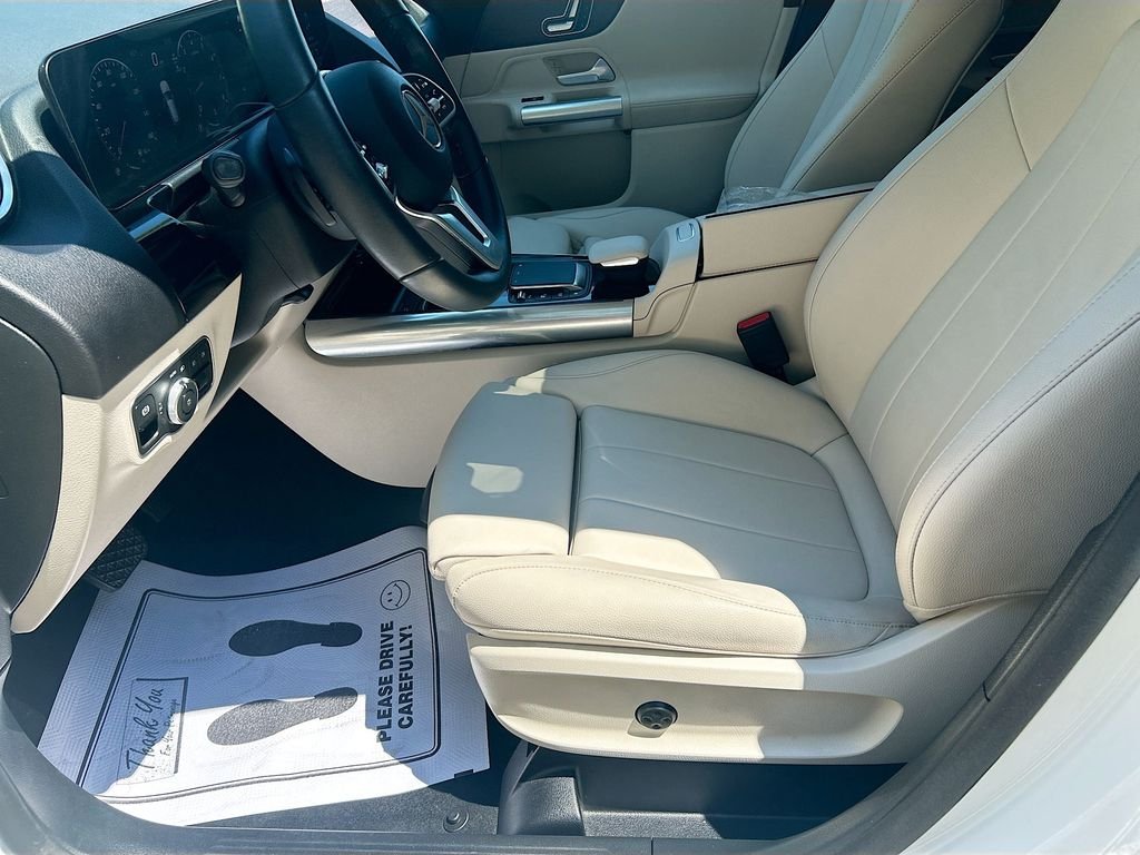 Used 2023 Polar White Mercedes-Benz 250 image 12