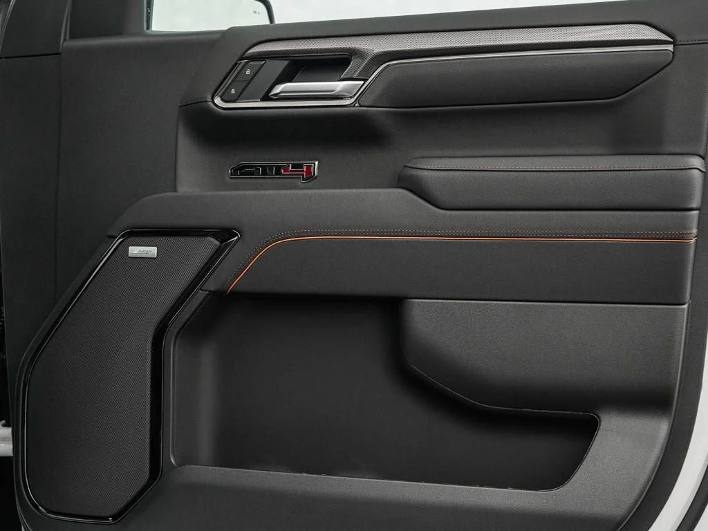 2026 GMC Sierra 1500 AT4 - Photo 7