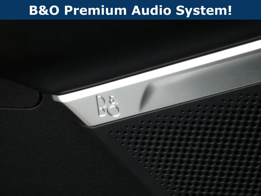 Used 2025 White Ford Platinum image 18