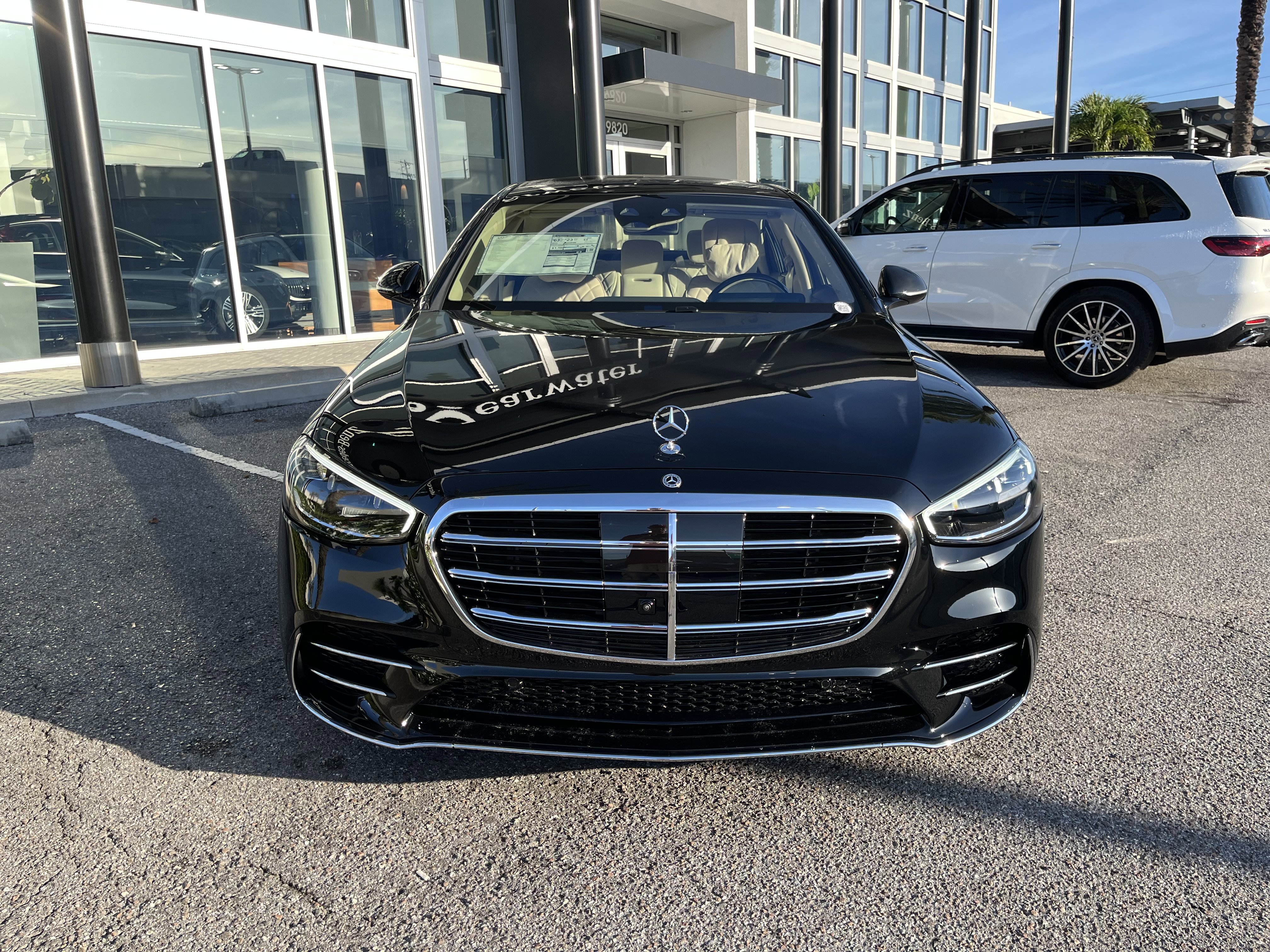 New 2026 Black Mercedes-Benz S 580e image 10