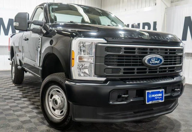 2025 Ford F-250 XL 4x4 Regular Cab 8' Box's photo