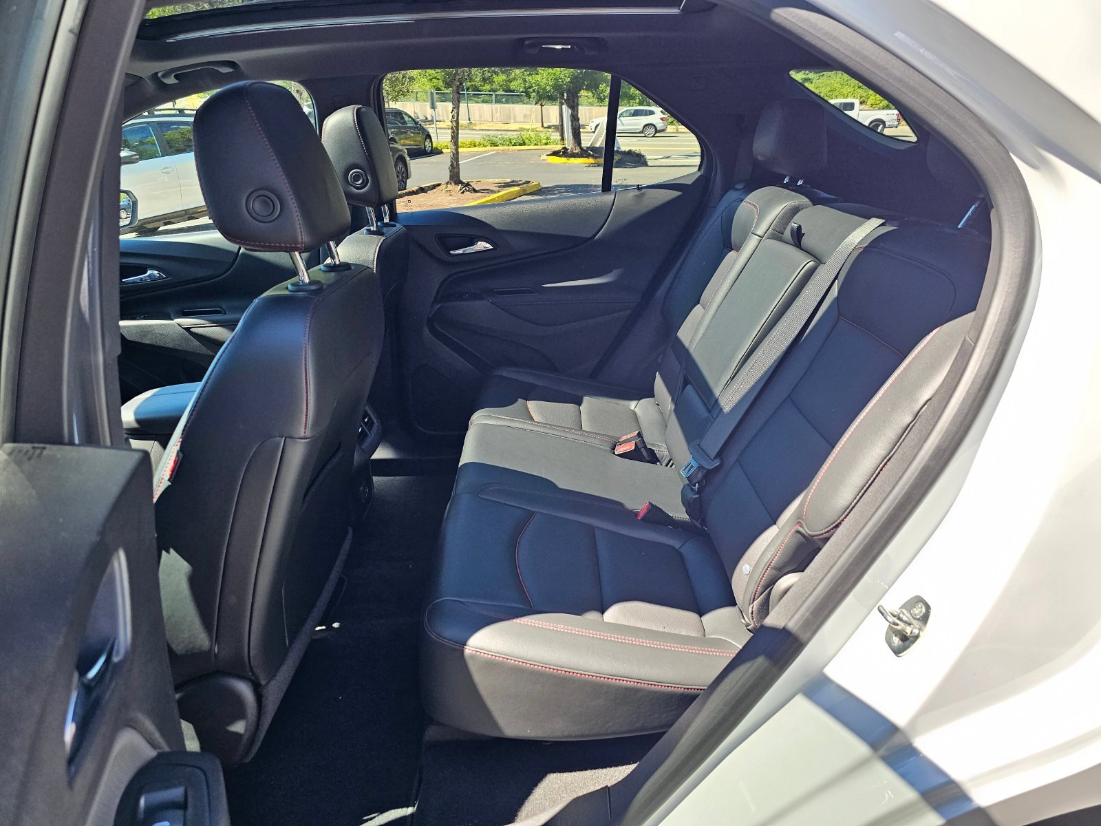 Used 2023 Summit White Chevrolet RS image 16