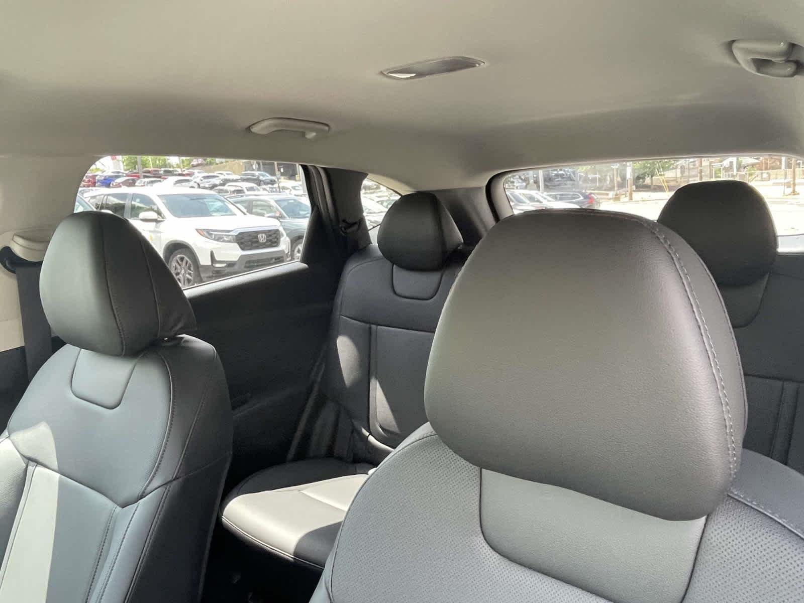 New 2026 Rockwood Green Hyundai SEL Plus image 5