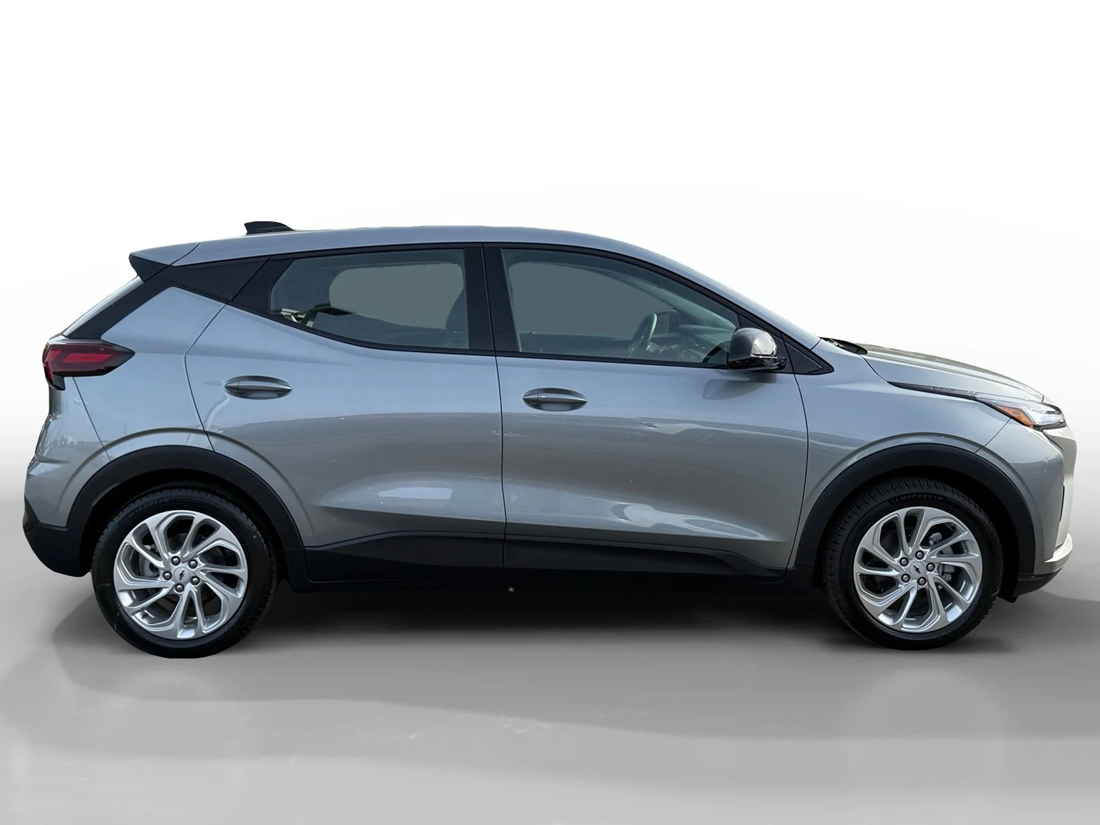 2027 Chevrolet Bolt LT - Photo 6