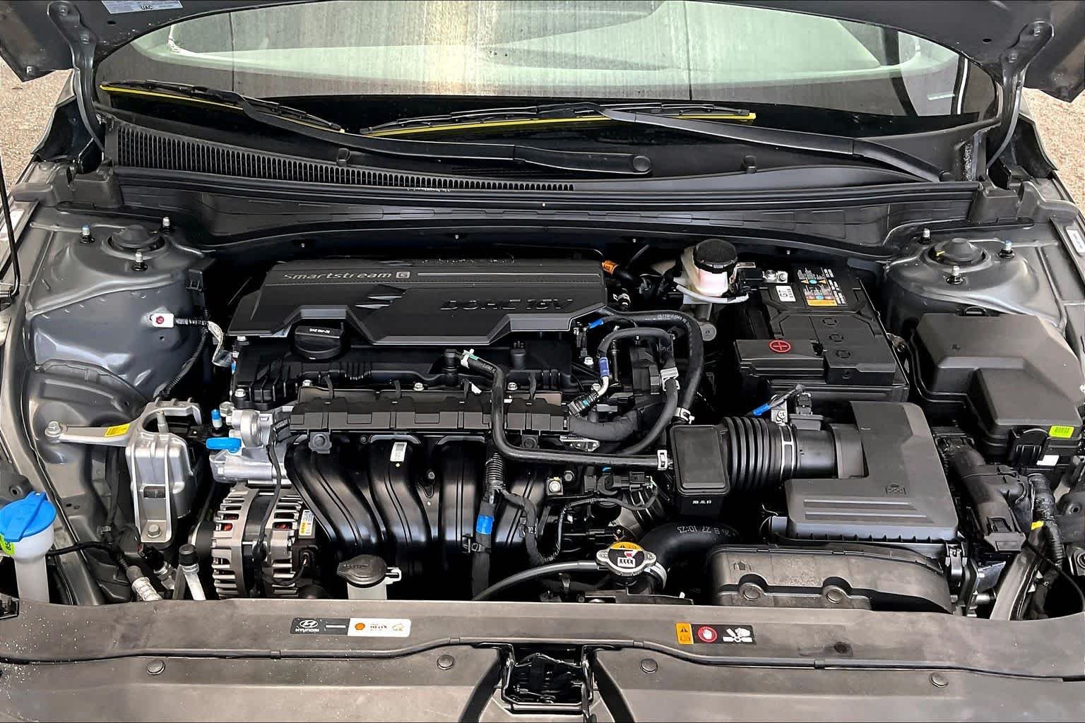Used 2026 Amazon Gray Hyundai SE image 32