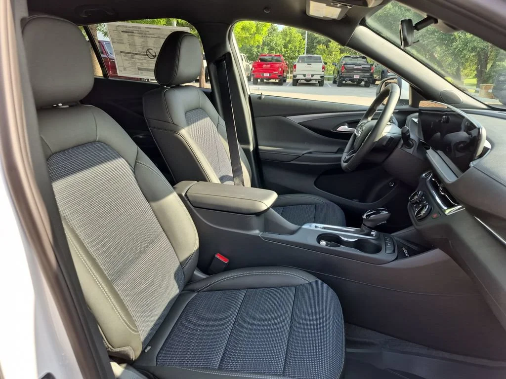 2026 Buick Envista Preferred - Photo 40